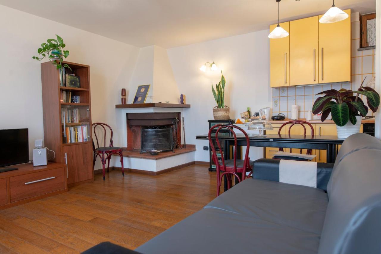 La Dimora Di Gilda Apartment สโปเลโต ภายนอก รูปภาพ